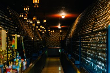 Shikoku, Japonya - 2 Mayıs 2025 Gosho ji Tapınağı No. Shikoku haccında 78 kişi. Yüksek kalite fotoğraf