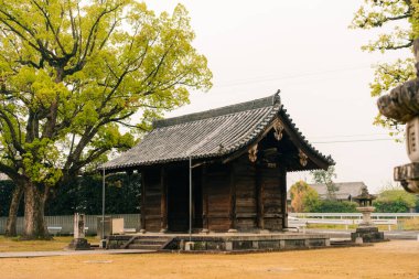 Shikoku, Japonya - 2 Mayıs 2025 Motoyama Tapınağı No. Shikoku haccında 70 kişi. Yüksek kalite fotoğraf
