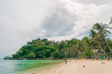 Boracay Adası, Filipinler - 2 Mayıs 2025 Lambros Point, Diniwid Sahili. Yüksek kalite fotoğraf
