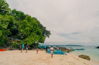 Boracay Adası, Filipinler - 2 Mayıs 2025 Lambros Point, Diniwid Sahili. Yüksek kalite fotoğraf