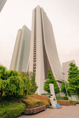 Tokyo, Japonya - 2 Ağustos 2025 Sompo Japonya Merkez Binası. Yüksek kalite fotoğraf