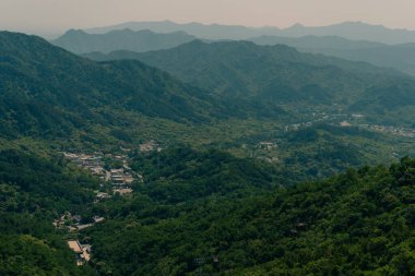 Çin Seddi 'nin yakınındaki görkemli dağlar. Mutianyu. Yüksek kalite fotoğraf