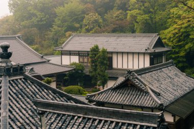 Shikoku, Japonya - 2 Mayıs 2025 Jinne-in Tapınağı No. Shikoku haccında 68 kişi. Yüksek kalite fotoğraf