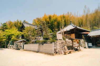 Shikoku, JAPAN - 2 Mayıs 2025 No. 57 Eifuku Tapınağı, Shikoku haccında. Yüksek kaliteli illüstrasyon