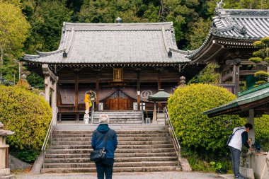 Shikoku, Japonya - 2 Mayıs 2025 No. 50 Hantaji Tapınağı, Shikoku haccında. Yüksek kalite fotoğraf