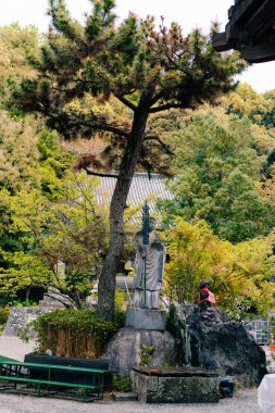 Shikoku, JAPONYA - 2 Mayıs 2025 No. 51 Ishite Tapınağı, Shikoku haccında. Yüksek kalite fotoğraf