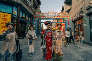 Pekin, Çin - 2 Mayıs 2025 Qianmen Ticaret Sokağı. Yüksek kalite fotoğraf