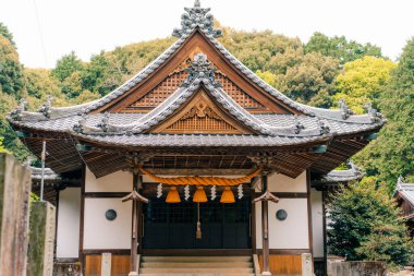 Shikoku, Japonya - 2 Mayıs 2025 Ko-onji Tapınağı, No. 61, Shikoku haccında. Yüksek kalite fotoğraf