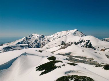 Yuki-no-Otani Kar Duvarı, Tateyama, Nakaniikawa, Toyama, Japonya. Yüksek kalite fotoğraf