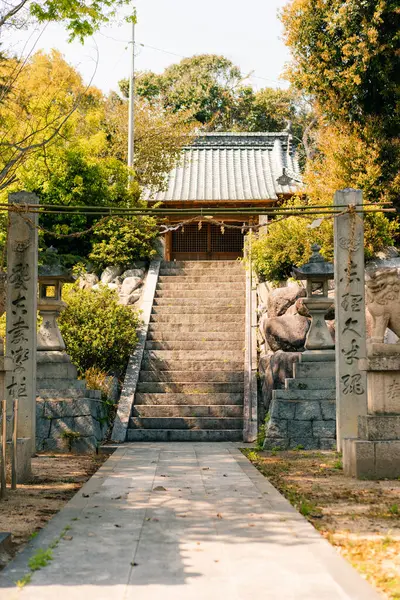 Shikoku, JAPONYA - 2 Mayıs 2025 Kokubun Tapınağı 59, Shikoku haccında. Yüksek kalite fotoğraf