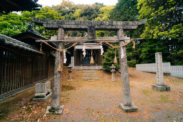 Shikoku, Japonya - 2 Mayıs 2025 Ko-onji Tapınağı, No. 61, Shikoku haccında. Yüksek kalite fotoğraf