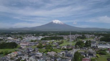 Fuji Dağı ve Gotemba şehrinin hava manzarası