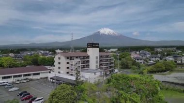 Fuji Dağı ve Gotemba şehrinin hava manzarası