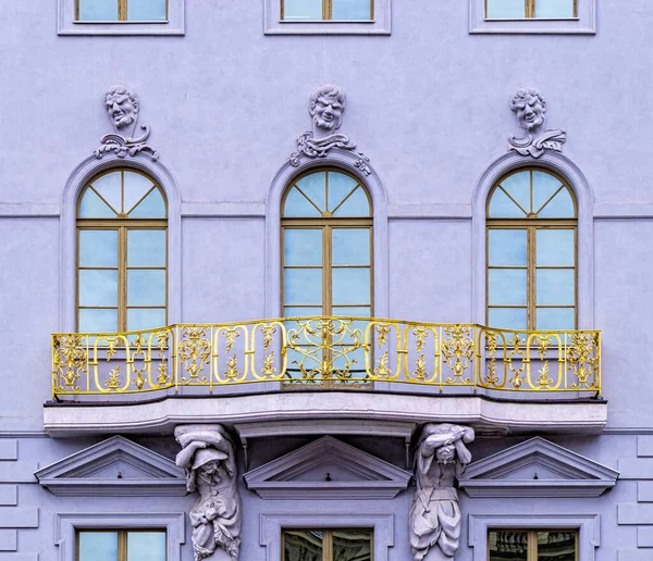 Historical Building Beautiful Balcony — Stock Photo, Image