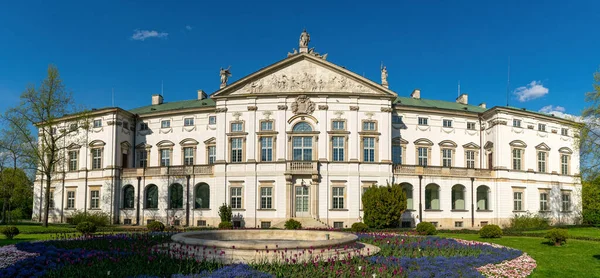 Warschau Polen Mai 2022 Schöner Grüner Frühlingspark Krasinski Palast Und — Stockfoto