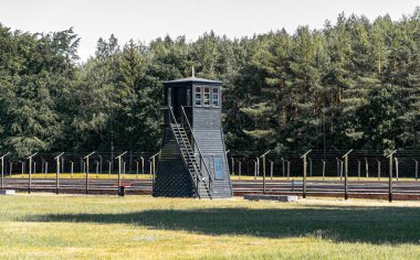 Stegna, Polonya - 25 Haziran 2023: Stutthof Alman Toplama Kampı. Nazi soykırımının tarihi anıtı, 2. Dünya Savaşı 'nda Polonya' da soykırım