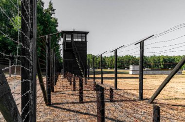 Stegna, Polonya - 25 Haziran 2023: Stutthof Alman Toplama Kampı. Nazi soykırımının tarihi anıtı, 2. Dünya Savaşı 'nda Polonya' da soykırım