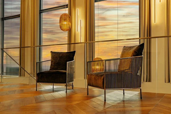 Ofis Binasının Içinde Sandalyeler Panoramik Pencereler — Stok fotoğraf