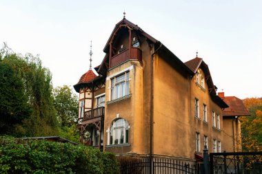 Gdansk 'ın tarihi bölgesinde antik ve güzel bir malikane.