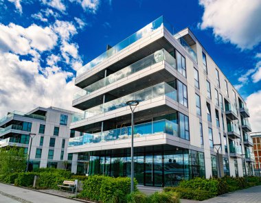 Güzel, modern bir yerleşim yeri. Gdynia 'da ev yapımı