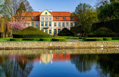 Gdansk 'ta tarihi Oliwa Parkı