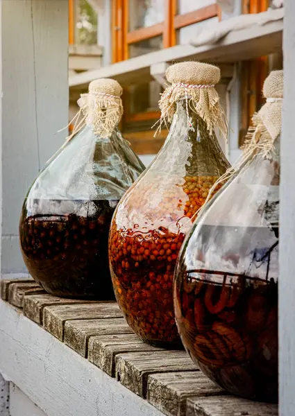 Şişe ve şarapla dolu bir hayat