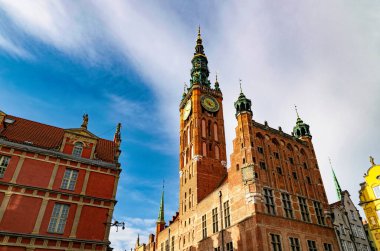 Gdansk Belediye Çan Kulesi