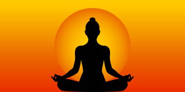 Akşam güneşinin önünde kadın yoga silueti olan basit bir meditasyon afişi.