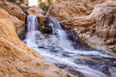 En Waterfall: İsrail 'in Kalbinde Doğal Mucize
