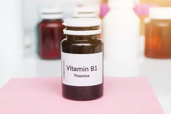 Vitamine Pilules Dans Une Bouteille Complément Alimentaire Pour Santé Utilisé — Photo