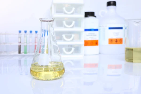 Químico Vidro Químico Laboratório Indústria Produtos Químicos Usados Análise — Fotografia de Stock