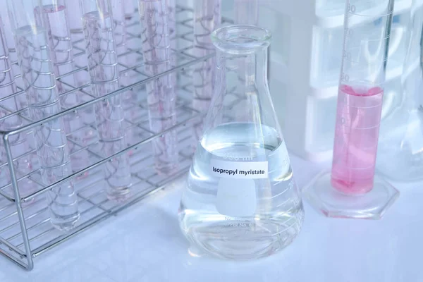 Miristato Isopropilo Vidro Produto Químico Laboratório Indústria Produtos Químicos Utilizados — Fotografia de Stock