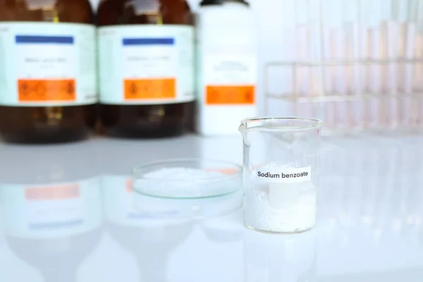 Benzoato Sodio Vidrio Sustancia Química Laboratorio Industria Sustancias Químicas Utilizadas — Foto de Stock