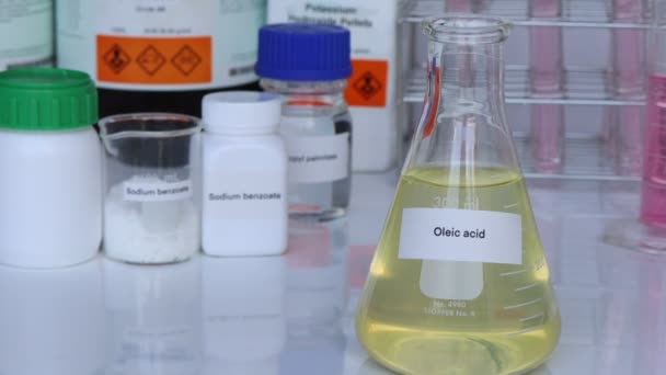 Ácido Oleico Vidrio Química Laboratorio Industria Productos Químicos Utilizados Análisis — Vídeo de stock