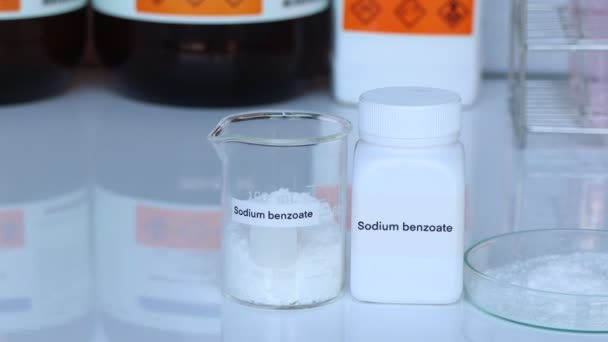 Natriumbenzoaat Glas Chemische Stof Laboratorium Industrie Bij Analyse Gebruikte Chemische — Stockvideo