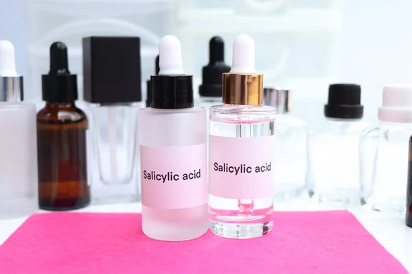 salicylic acid in a bottle, chemical ingredient in beauty product, skin care products