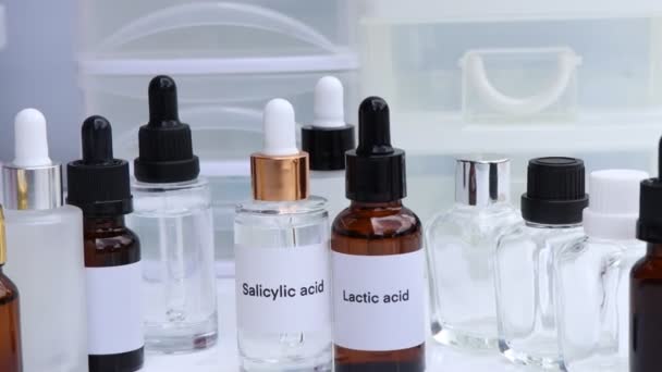 Ácido Láctico Ácido Salicílico Una Botella Ingrediente Químico Producto Belleza — Vídeos de Stock