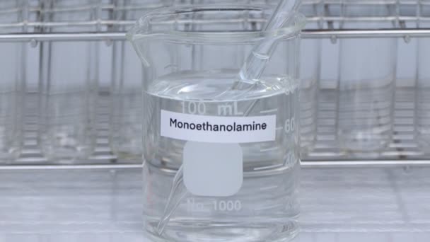 Mono Ethanol Glas Chemisch Laboratorium Industrie — Stockvideo