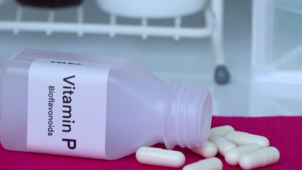 瓶内ビタミンP薬 健康のための食品サプリメントや病気を治療するために使用 — ストック動画