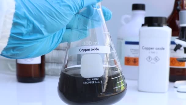 Copper Oxide Bottle Chemical Laboratory Industry Chemical Used Analysis — Stok video