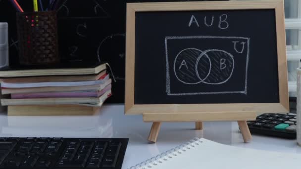 Blackboard Sample Basic Set Hand Written Geometric Shapes — Vídeo de Stock
