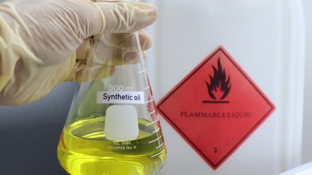 Synthetic Oil Bottle Sample Oil Laboratory Industry — 图库视频影像