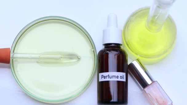 Perfume Oil Glass Bottle Yellow Perfume Oil Bottles Perfume Background — Stock videók