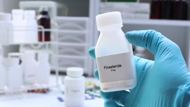 Finasteride Pil Dalam Botol Putih Stok Pil Medis Atau Obat — Stok Video