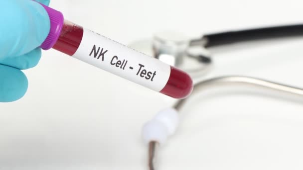 Hücre Testi Laboratuvarda Analiz Edilecek Kan Örneği Test Tüpünde Kan — Stok video