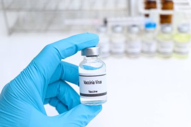 Virüs aşısı şişede, aşılama ve enfeksiyon tedavisi, bilimsel deney