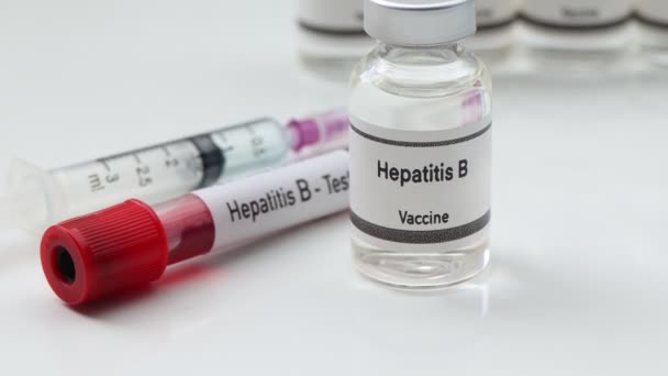 Hepatitis Vaccin Een Injectieflacon Immunisatie Behandeling Van Infectie Wetenschappelijk Experiment — Stockvideo