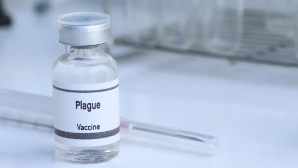 瓶中的鼠疫疫苗 免疫接种和感染治疗 科学实验 — 图库视频影像