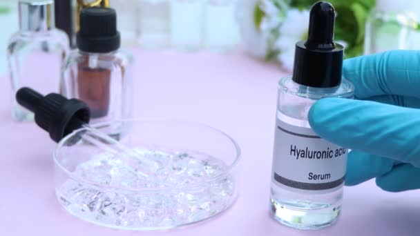 Hyaluronsyra Flaska Ämnen Som Används För Behandling Eller Medicinsk Skönhetsbehandling — Stockvideo
