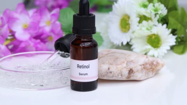 Retinol Una Botella Sustancias Utilizadas Para Tratamiento Mejora Belleza Médica — Vídeos de Stock